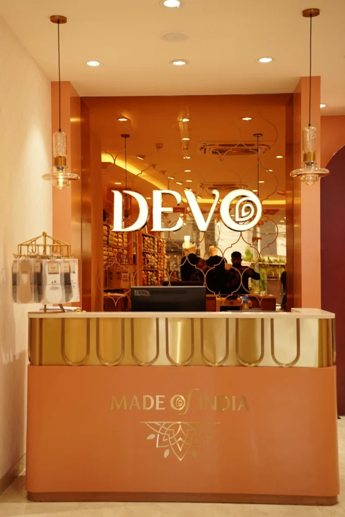 devo-brand-1